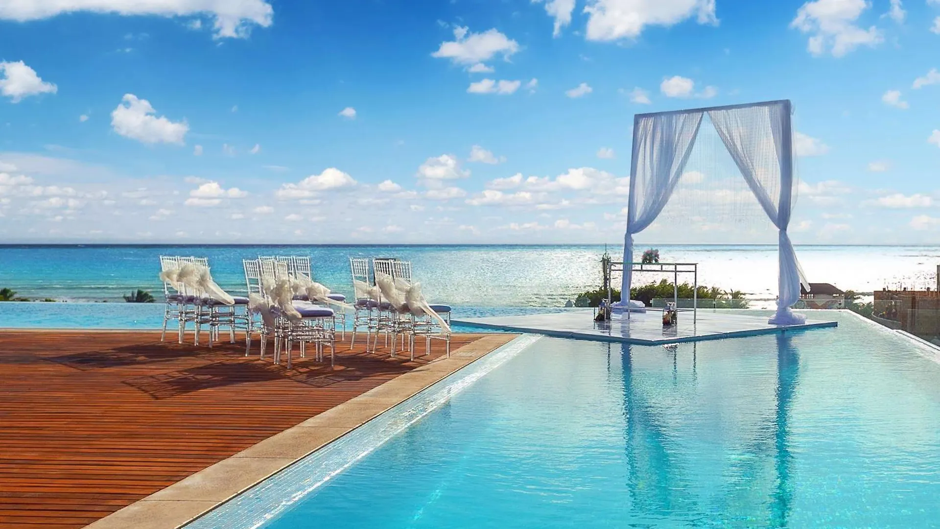 The Fives Downtown Hotel & Residences, Curio Collection By Hilton Playa del Carmen 4*,  Mexico