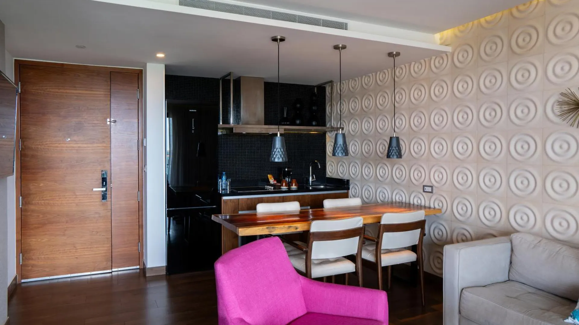 ****  The Fives Downtown Hotel & Residences, Curio Collection By Hilton Playa del Carmen Mexico
