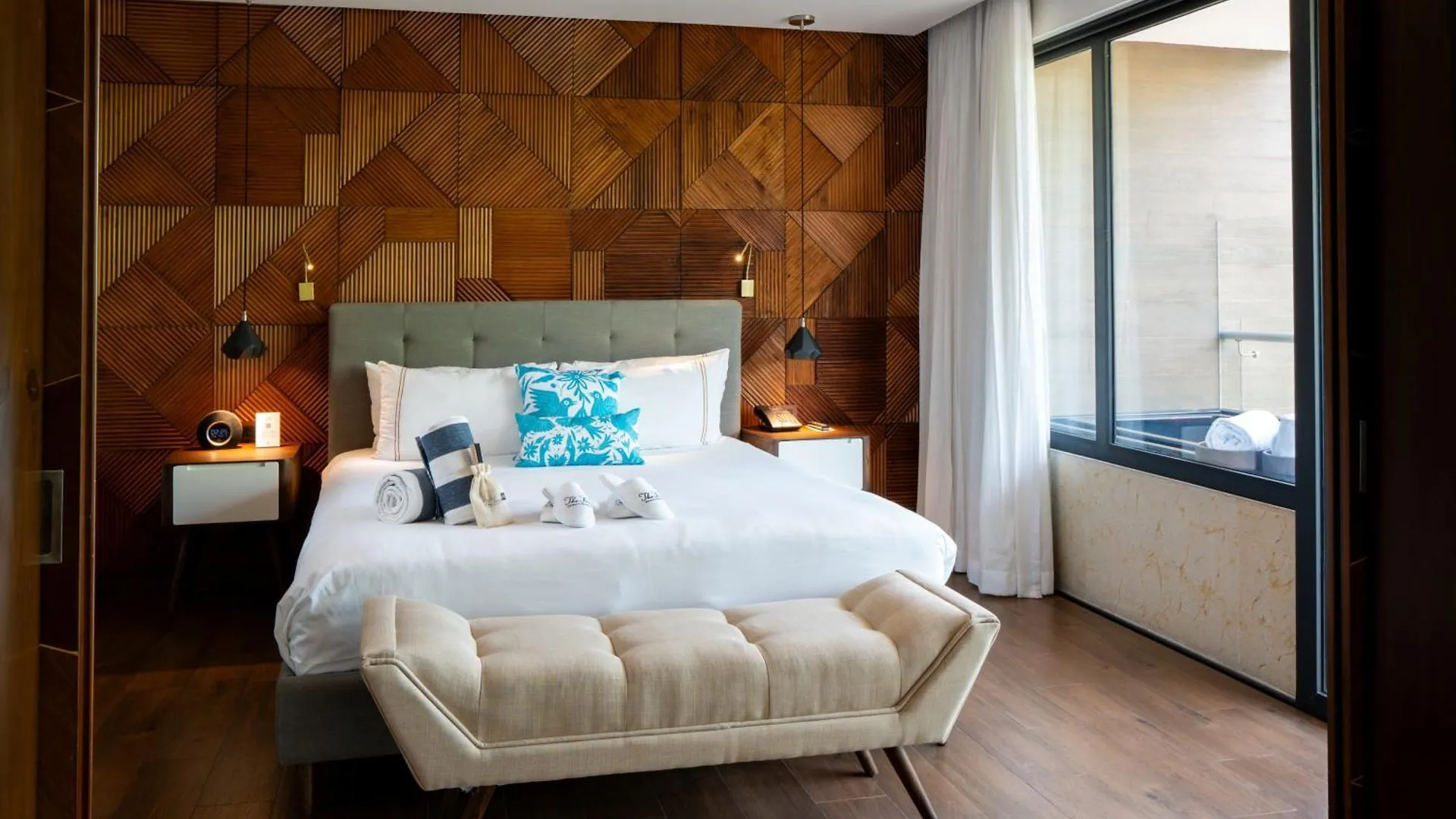 The Fives Downtown Hotel & Residences, Curio Collection By Hilton Playa del Carmen