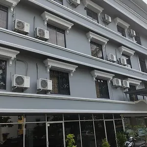 ** Hotel Shalimar Residency India